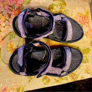Teva sport sandals size 7.5